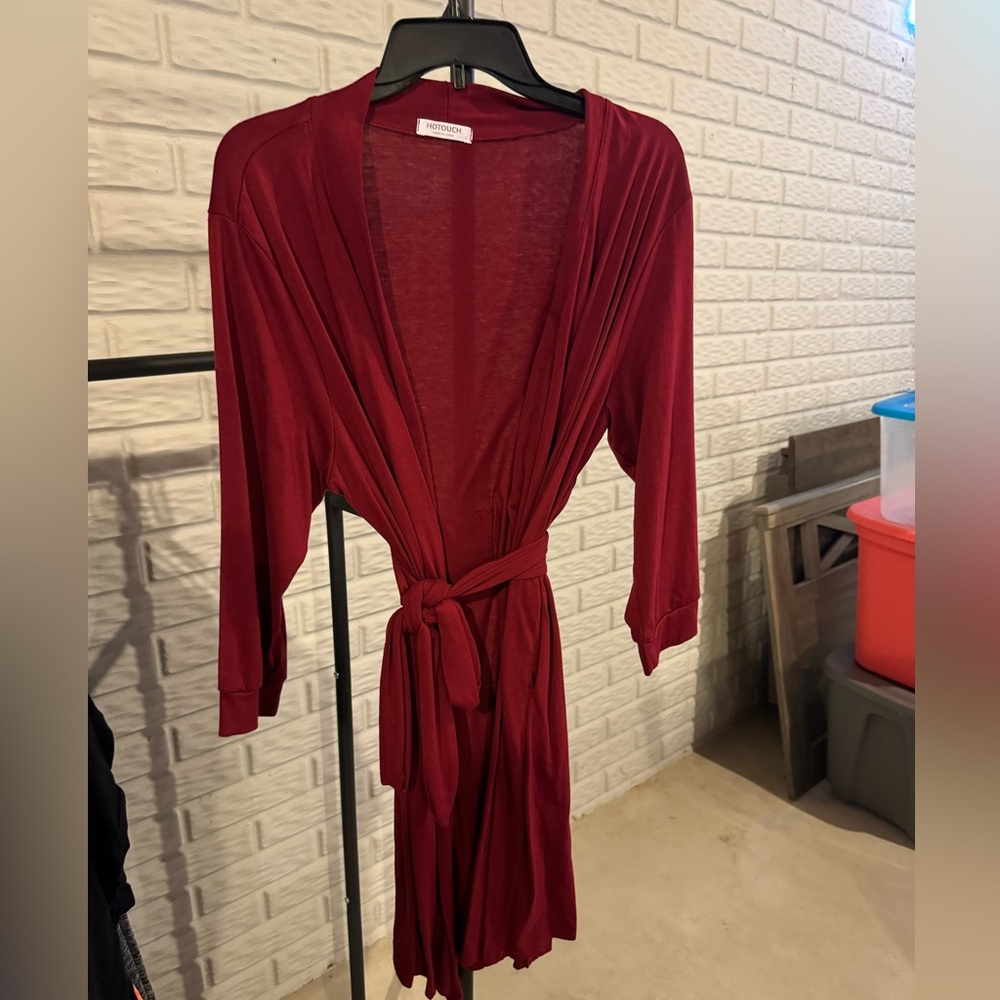 Women’s Burgundy Robe with Pockets Size L